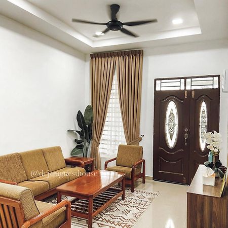 De Jara Guesthouse Dungun For Malay מראה חיצוני תמונה