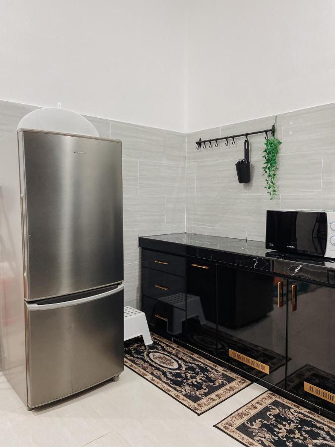 De Jara Guesthouse Dungun For Malay מראה חיצוני תמונה
